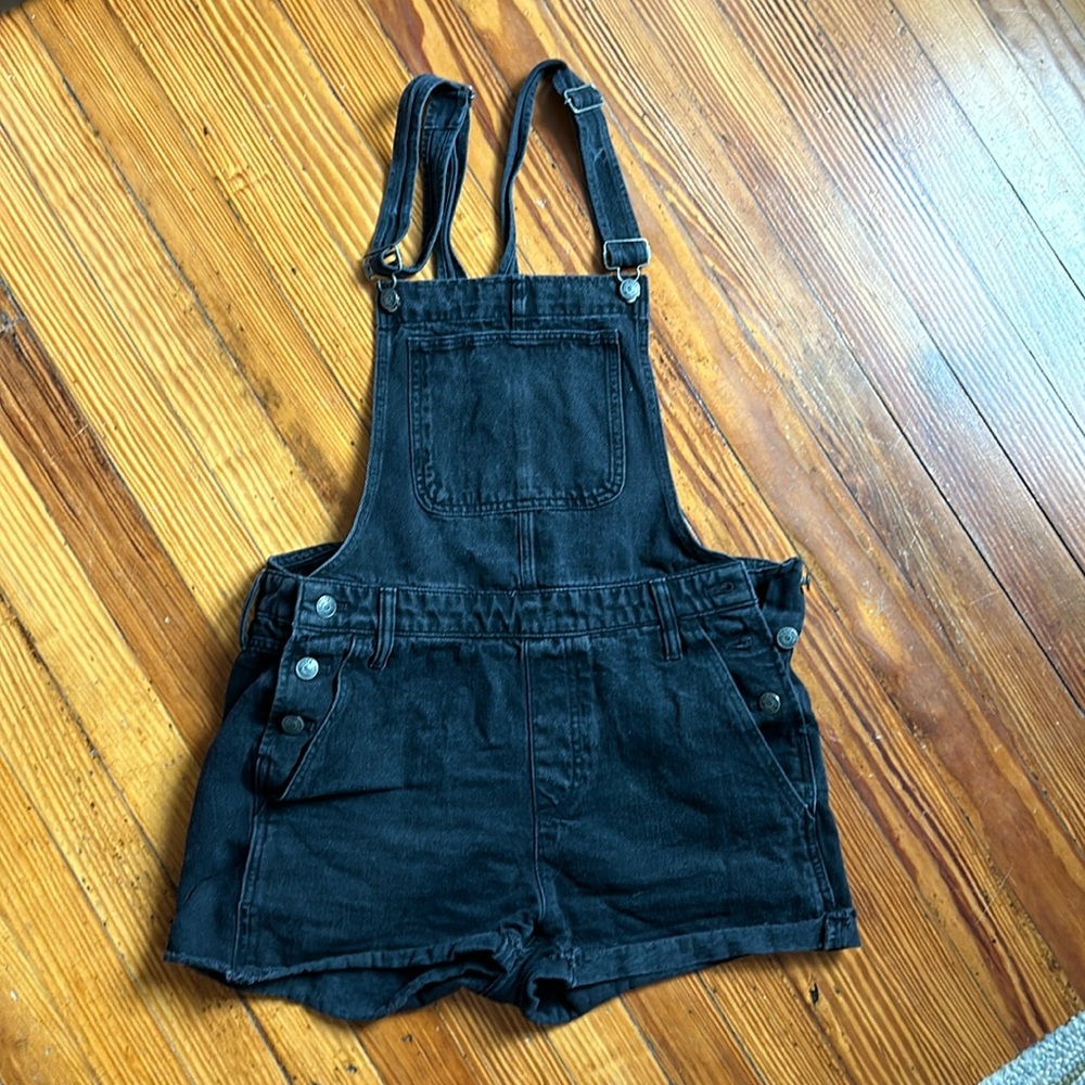 Madewell Adirondack Overall Shorts Shortalls in Black size Medium